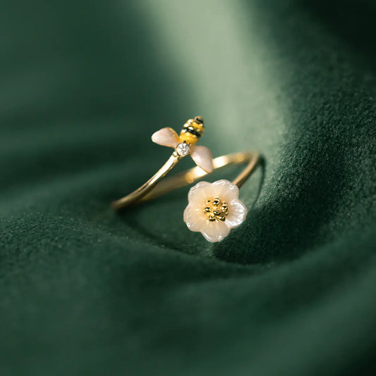 Bee Ring